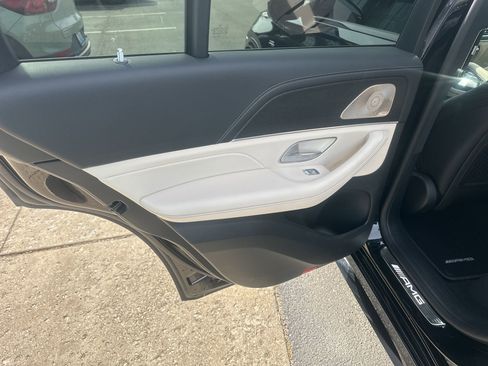 Used 2026 Mercedes-Benz GLE 53 AMG 4MATIC image 36