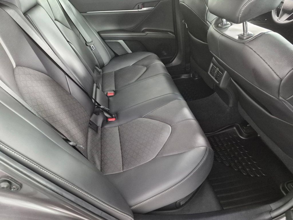 Used 2021 Toyota Camry XSE w/ Navigation Upgrade Package FWD image 29