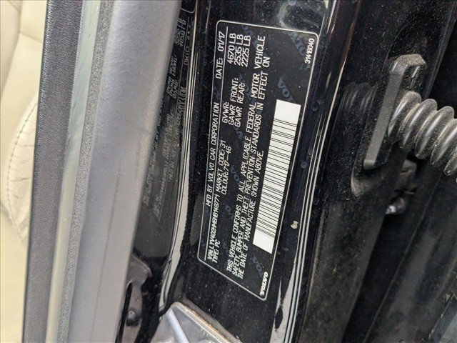 Used 2017 Volvo S60 T5 Inscription Platinum FWD image 19