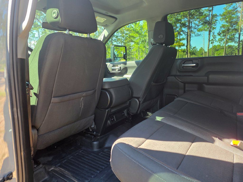 Used 2024 GMC Sierra 2500 Pro w/ 1SA Pro Safety Plus Package AWD/4WD image 17