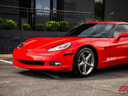 Used 2013 Chevrolet Corvette Coupe w/ 3LT Preferred Equipment Group RWD image 52