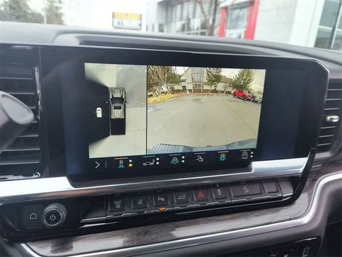 Used 2025 Chevrolet Silverado 3500 LTZ w/ LTZ Plus Package image 17