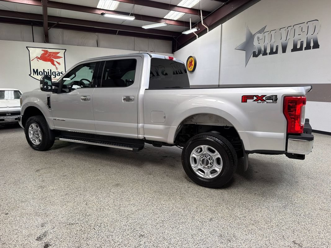 Used 2019 Ford F250 XLT w/ XLT Premium Package AWD/4WD image 4