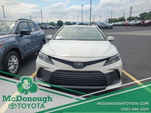 Used 2024 Toyota Camry LE w/ Convenience Package FWD image 2