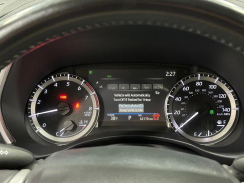 Used 2024 Toyota Highlander LE image 31