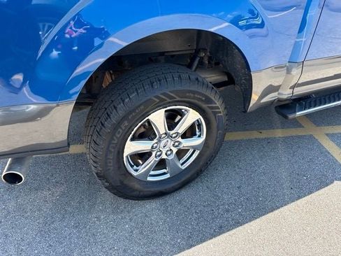 Used 2018 Ford F150 XLT w/ Equipment Group 302A Luxury AWD/4WD image 4