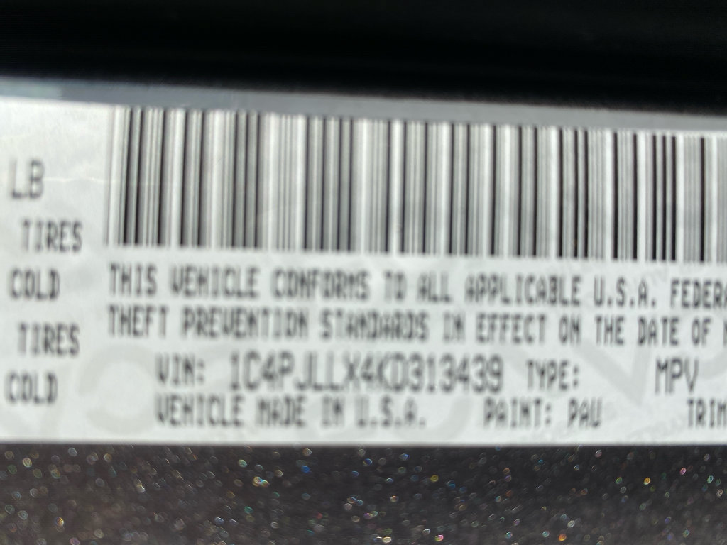Used 2019 Jeep Cherokee Latitude Plus FWD image 31