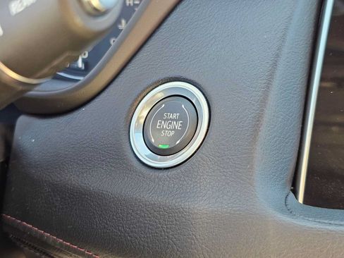 Used 2022 Cadillac XT4 Sport FWD image 30