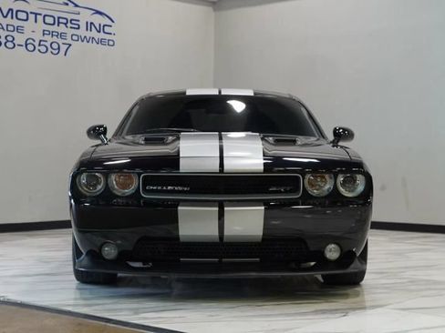 Used 2013 Dodge Challenger SRT8 w/ Harman Kardon Audio Group RWD image 2
