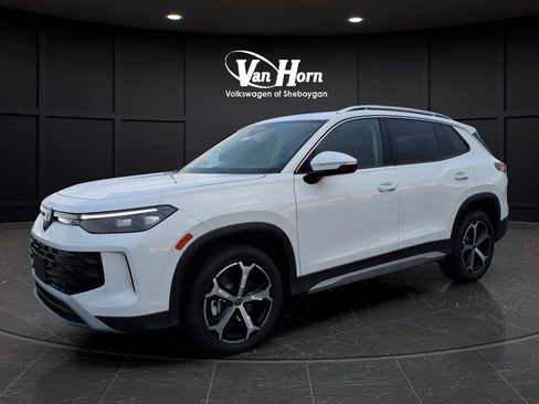 New 2026 Volkswagen Tiguan SE AWD/4WD image 10