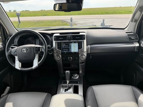 Used 2023 Toyota 4Runner SR5 Premium w/ Moonroof Package AWD/4WD image 14