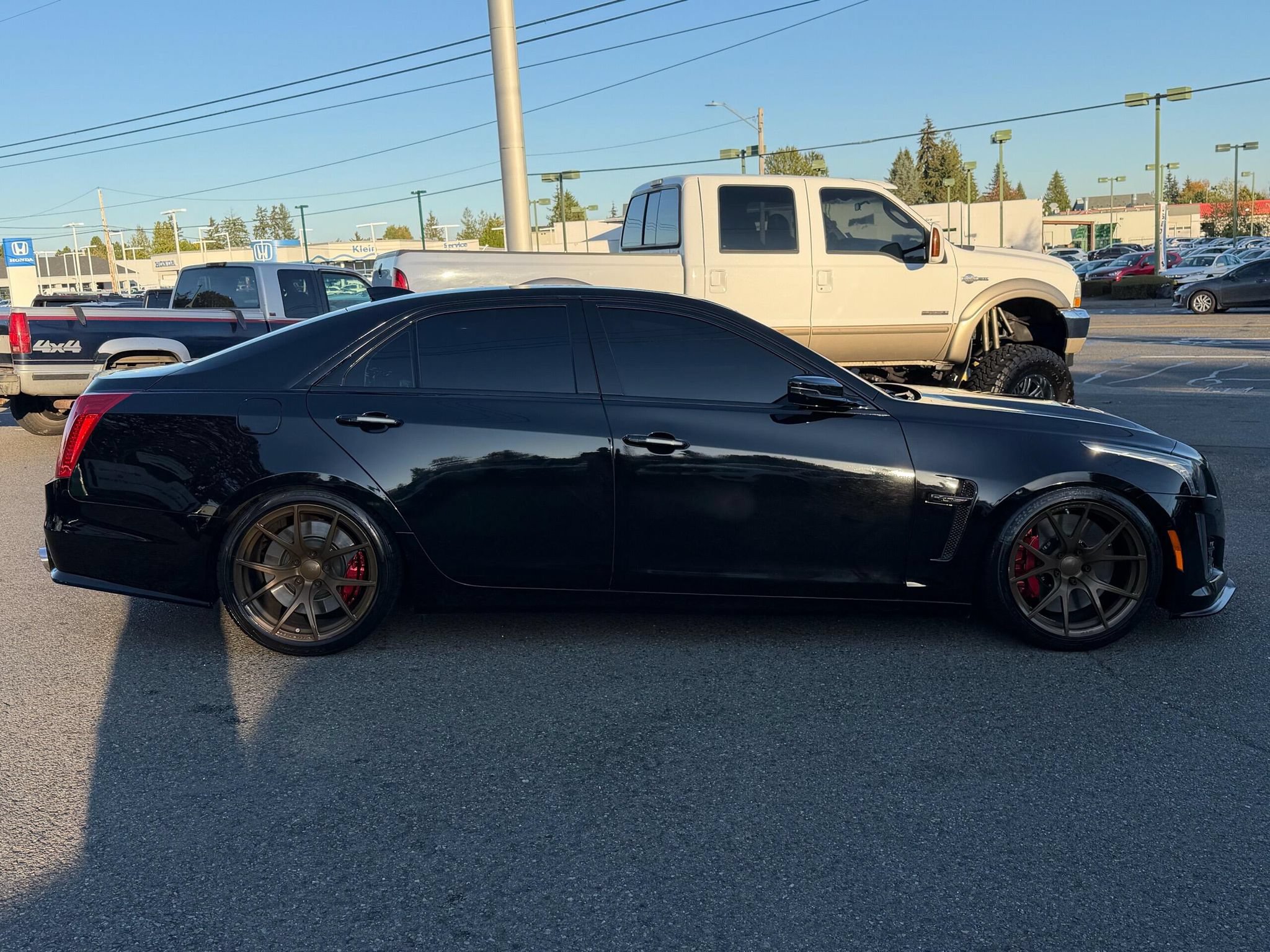 Used 2016 Cadillac CTS V w/ Luxury Package RWD image 22