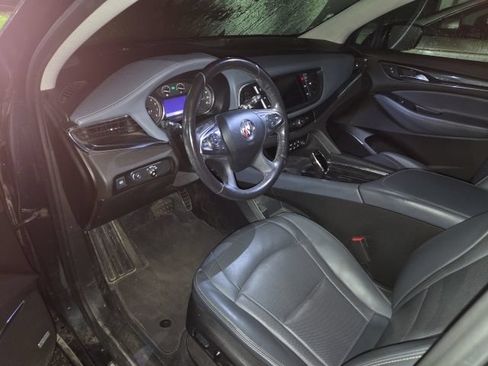 Used 2021 Buick Enclave Premium w/ Sun and Sites Package AWD/4WD image 6