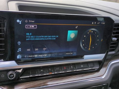 Used 2023 Chevrolet Silverado 1500 LT image 18