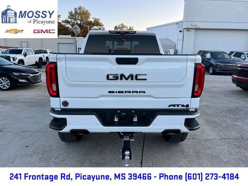 Certified 2023 GMC Sierra 1500 AT4 w/ AT4 Premium Package image 5