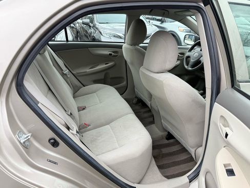 Used 2009 Toyota Corolla LE image 17