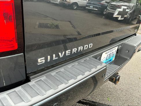 Used 2018 Chevrolet Silverado 1500 LT w/ All Star Edition AWD/4WD image 24