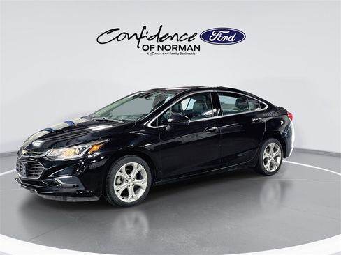 Used 2016 Chevrolet Cruze Premier image 4