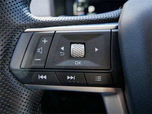 Used 2025 Mitsubishi Outlander SEL image 23