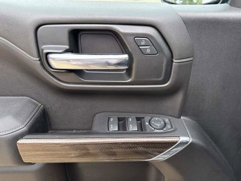 Used 2019 Chevrolet Silverado 1500 LT w/ Texas Edition image 21