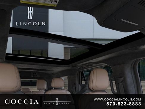 New 2026 Lincoln Navigator Black Label AWD/4WD image 22