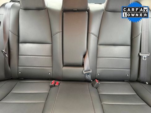 Used 2021 Nissan Sentra SR w/ SR Premium Package image 27