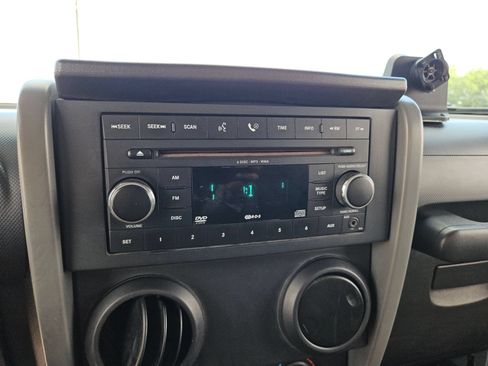 Used 2007 Jeep Wrangler Rubicon AWD/4WD image 17