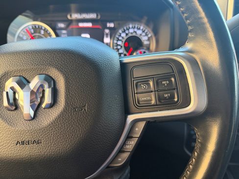 Used 2022 RAM 2500 Big Horn w/ Level A Equipment Group AWD/4WD image 19