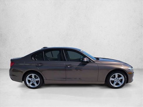 Used 2014 BMW 328d xDrive Sedan AWD/4WD image 4