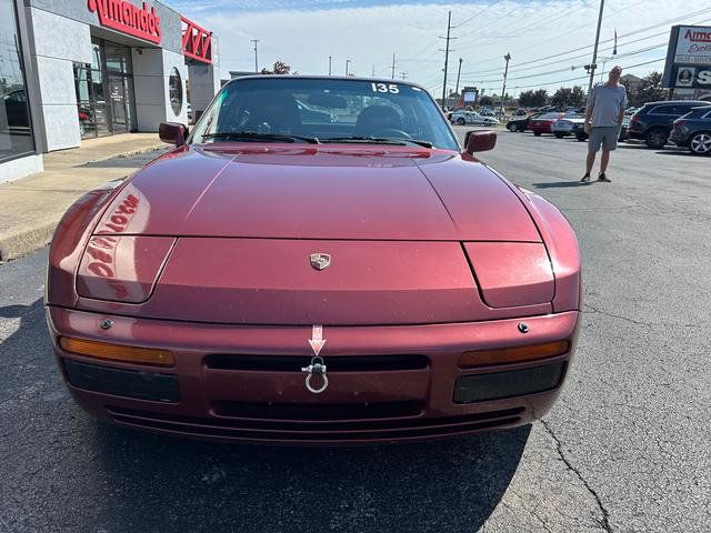 Used 1986 Porsche 944 Turbo RWD image 3