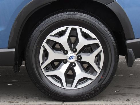 Used 2020 Subaru Forester Premium w/ Popular Package #1 AWD/4WD image 10