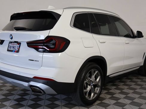 Used 2024 BMW X3 sDrive30i w/ Convenience Package RWD image 4