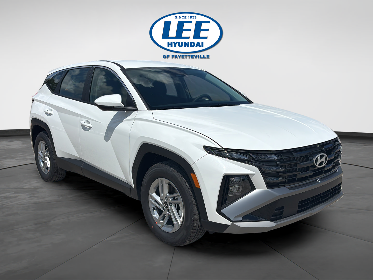 New 2026 Hyundai Tucson SE FWD image 1