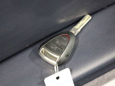 Used 2006 Porsche Boxster image 41