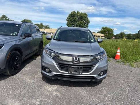 Used 2021 Honda HR-V EX image 10