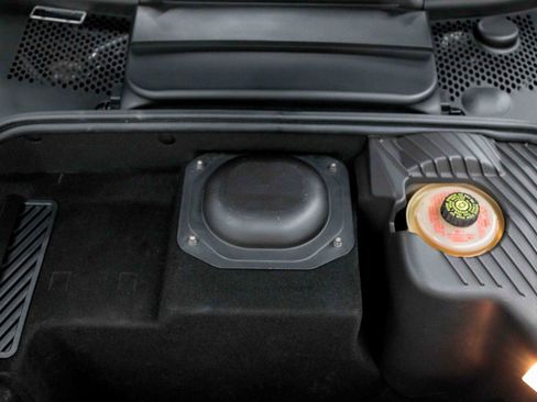 Used 2002 Porsche 911 GT2 RWD image 92