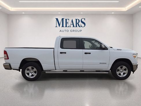 Used 2023 RAM 1500 Big Horn AWD/4WD image 6
