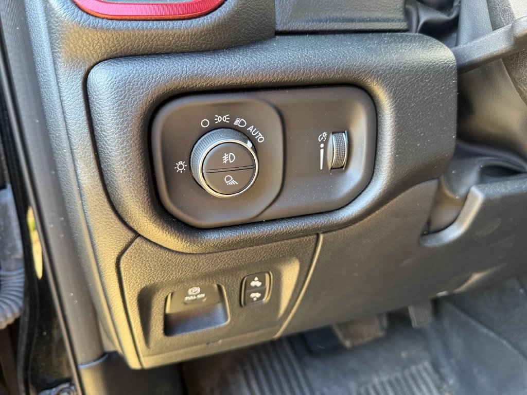 Used 2022 RAM 1500 Rebel w/ Rebel Level 2 Equipment Group AWD/4WD image 19