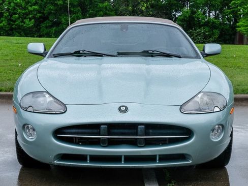 Used 2006 Jaguar XK8 Convertible RWD image 11