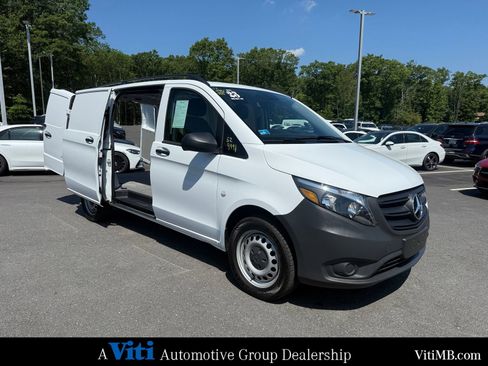 Used 2023 Mercedes-Benz Metris image 22