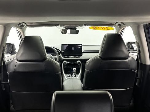 Used 2023 Toyota RAV4 Limited AWD/4WD image 37