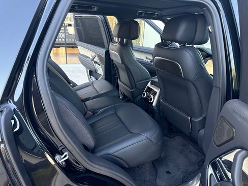 Certified 2024 Land Rover Range Rover SV AWD/4WD image 19
