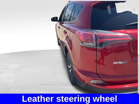 Used 2016 Toyota RAV4 XLE AWD/4WD image 12