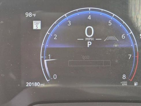 Used 2024 Toyota Corolla Cross XLE w/ Convenience Package AWD/4WD image 10