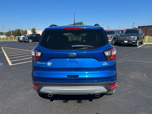 Used 2018 Ford Escape SE FWD image 10