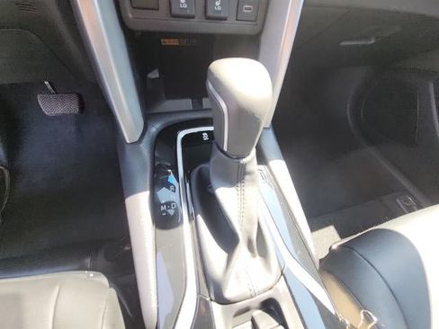Used 2025 Toyota Corolla Cross XLE w/ Convenience Package AWD/4WD image 16
