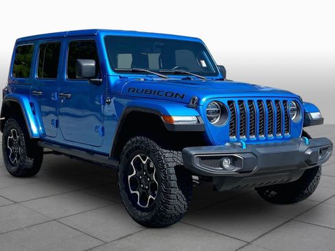 Used 2022 Jeep Wrangler Unlimited Rubicon 4xe AWD/4WD image 3