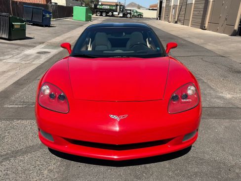 Used 2008 Chevrolet Corvette Coupe w/ Preferred Equipment Group image 4