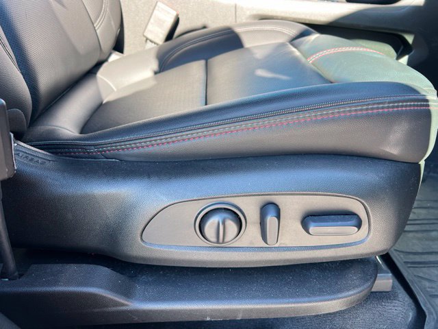 Used 2023 Chevrolet Traverse RS w/ LPO, Floor Liner Package AWD/4WD image 12