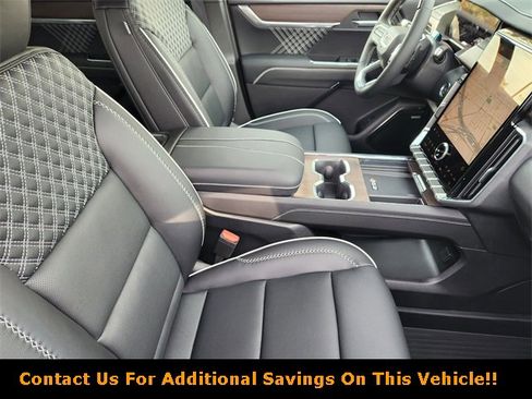 New 2026 GMC Acadia Denali w/ Super Cruise Package image 10